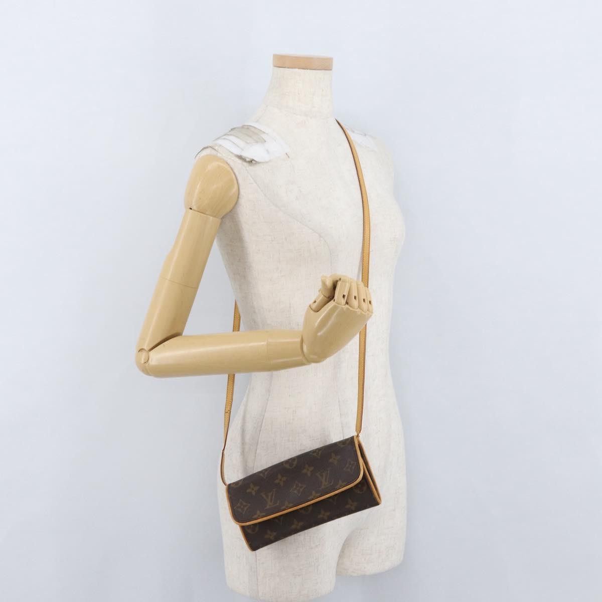 Louis Vuitton LOUIS VUITTON Monogram Pochette Twin PM Shoulder Bag M51854 LV Authentic ka3263