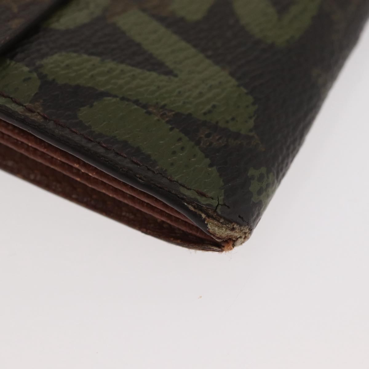 Louis Vuitton LOUIS VUITTON Graffiti Porte Monnaie Credit Wallet Khaki M92188 Authentic ARZ914 Bag