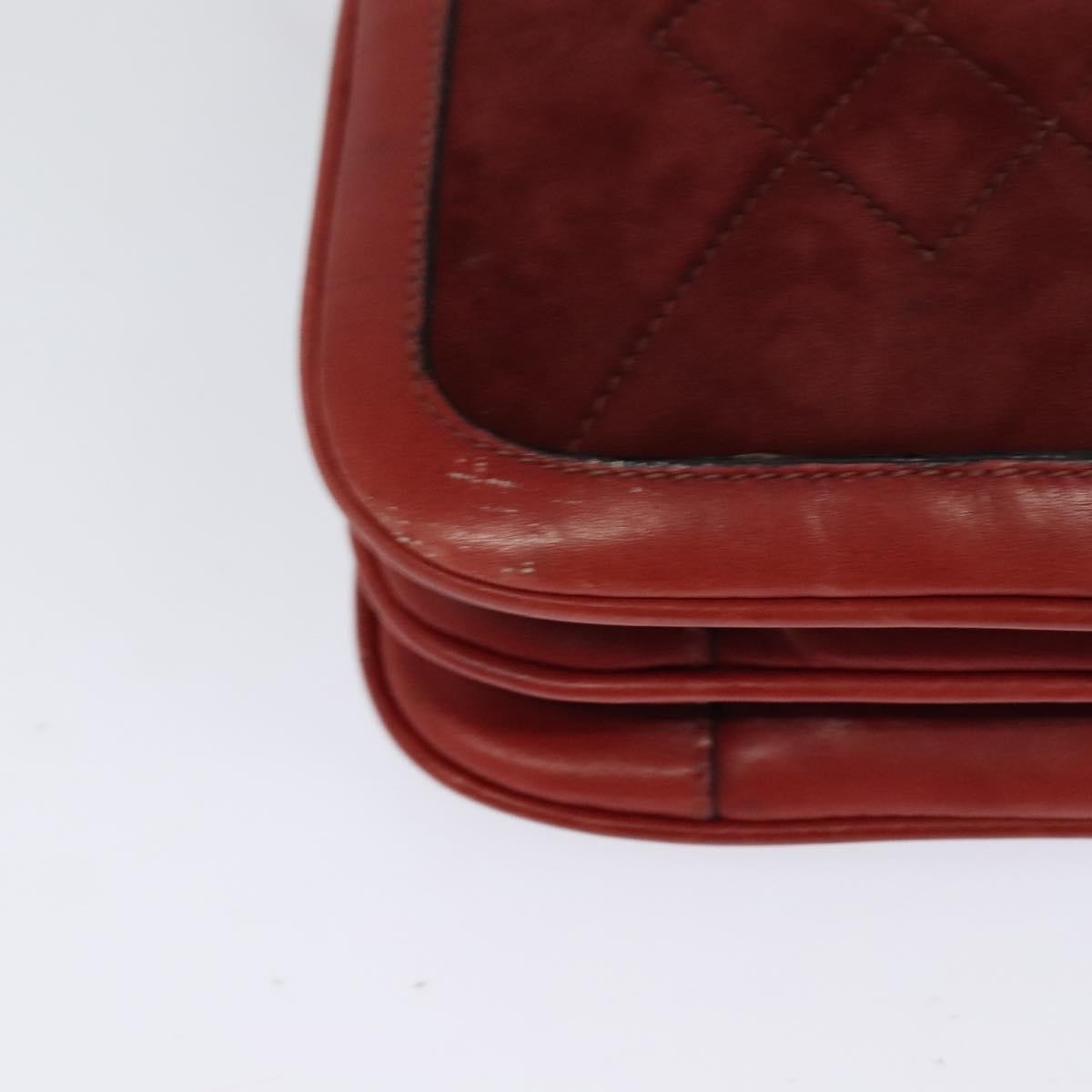 Gucci GUCCI Shoulder Bag Suede Vintage Red Gold Authentic ep7843