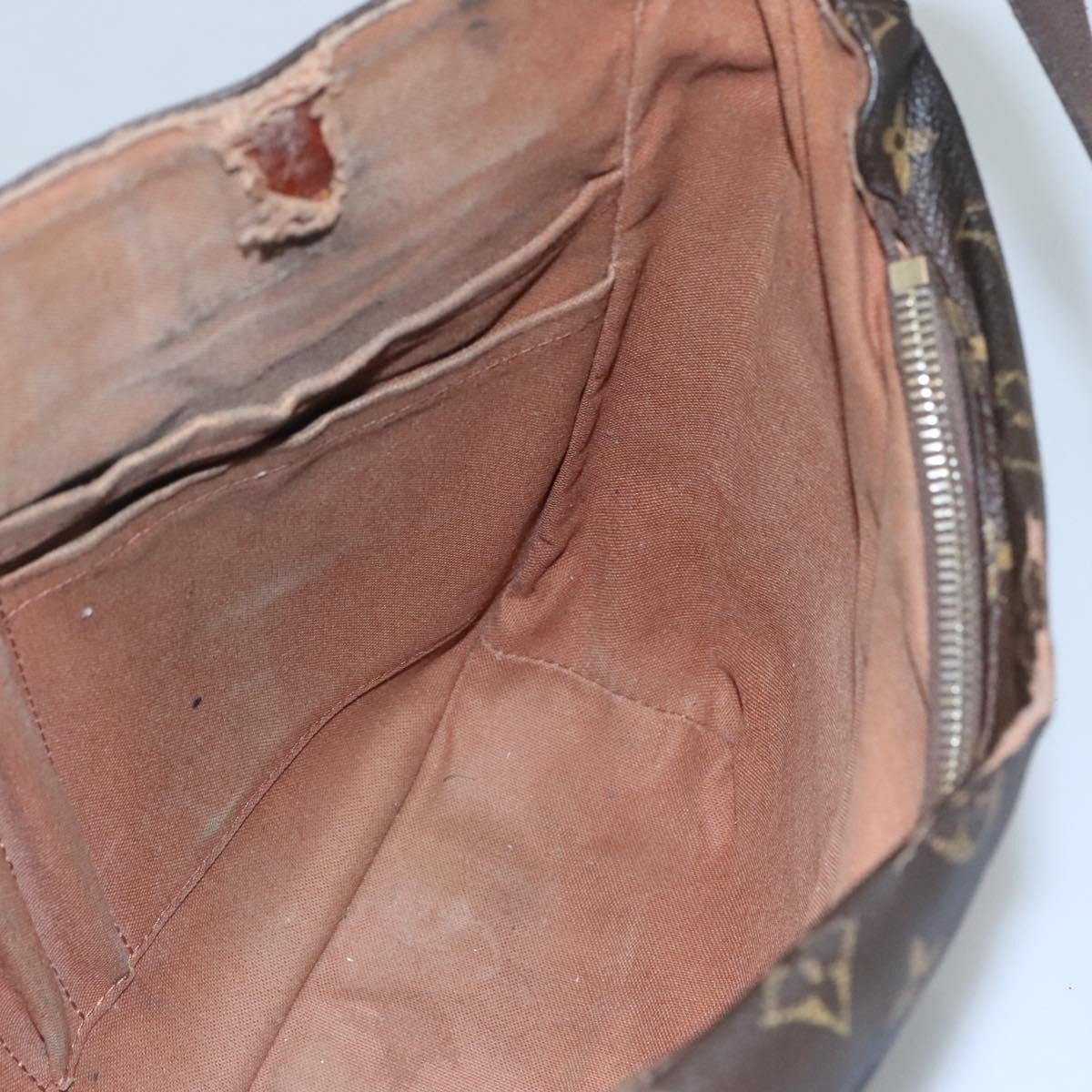 Louis Vuitton LOUIS VUITTON Monogram Messenger MM Beaubourg Shoulder Bag M97038 LV Authentic mr1109