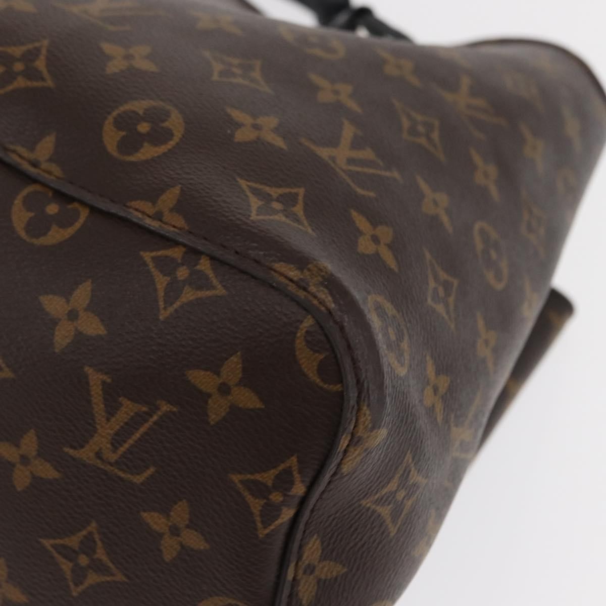 Louis Vuitton LOUIS VUITTON Monogram Neonoe Shoulder Bag Black M44020 LV Authentic ka1907