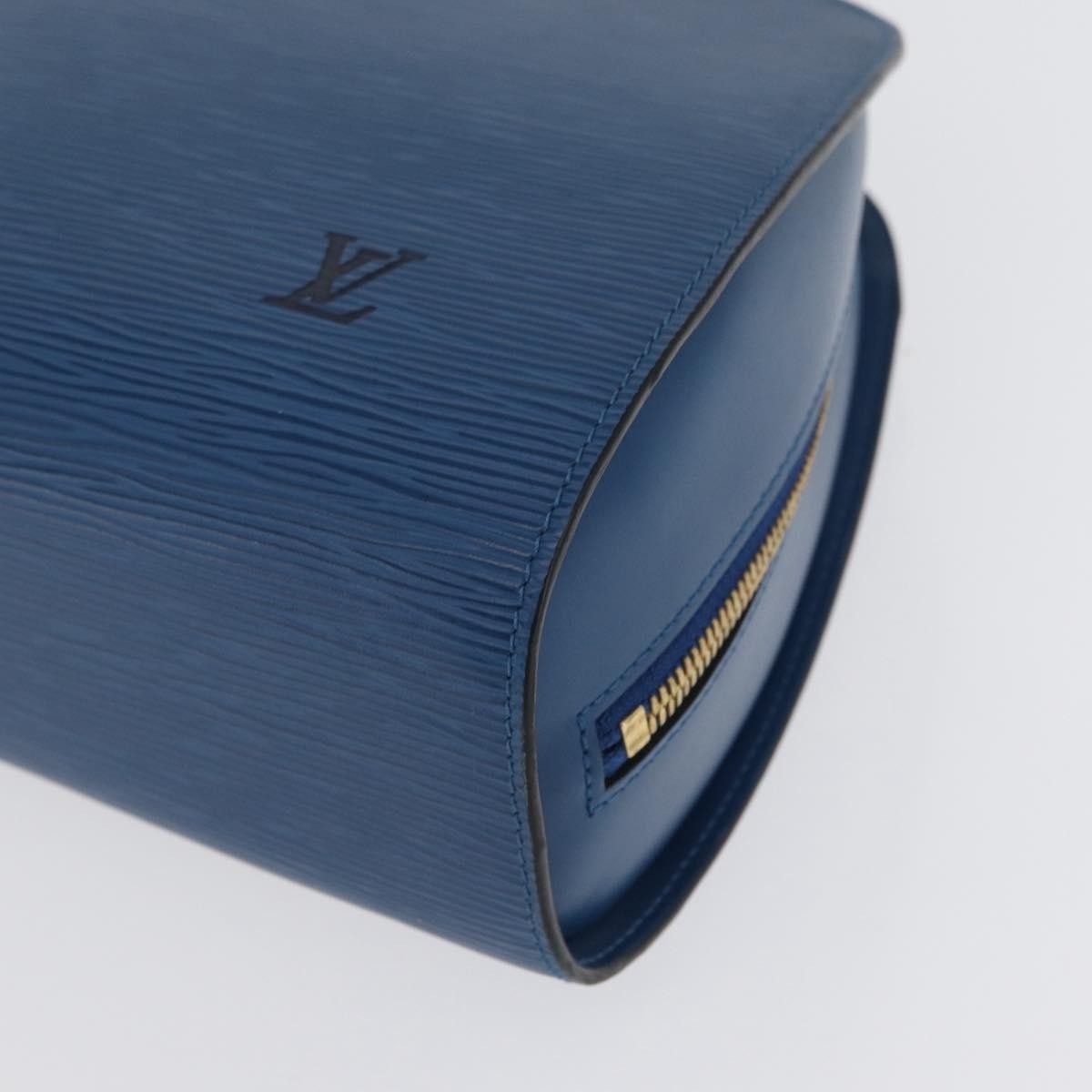 Louis Vuitton LOUIS VUITTON Epi Dauphine GM Pouch Blue M48435 LV Authentic 172381 Bag