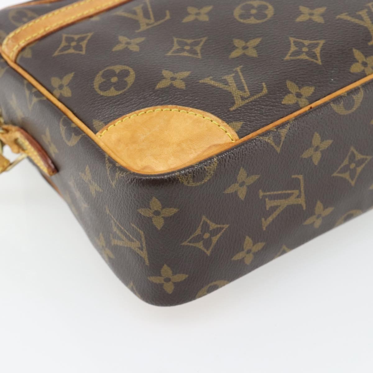 Louis Vuitton LOUIS VUITTON Monogram Trocadero 27 Shoulder Bag M51274 LV Authentic 181187