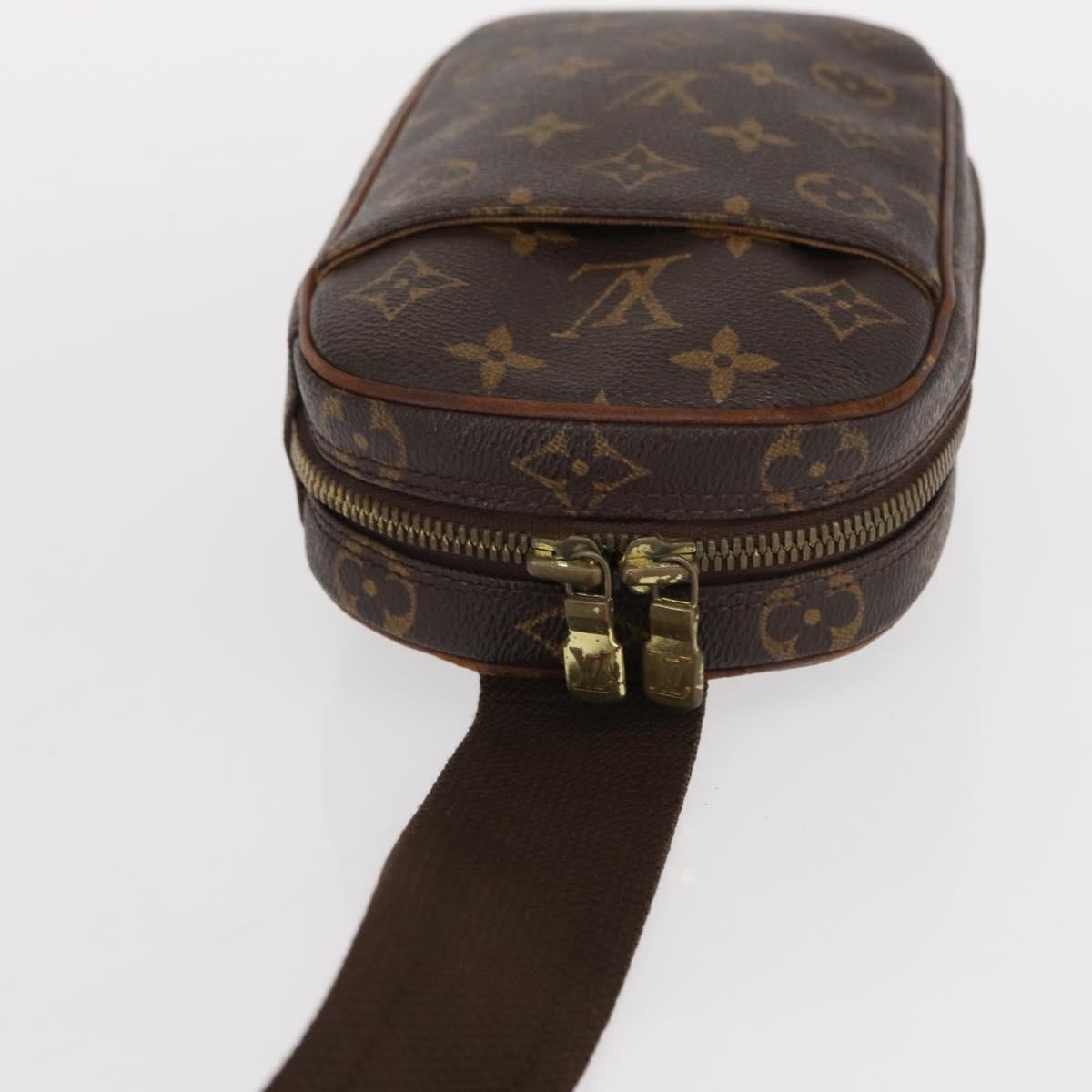 Louis Vuitton LOUIS VUITTON Monogram Pochette Gange Shoulder Bag M51870 LV Authentic 157366