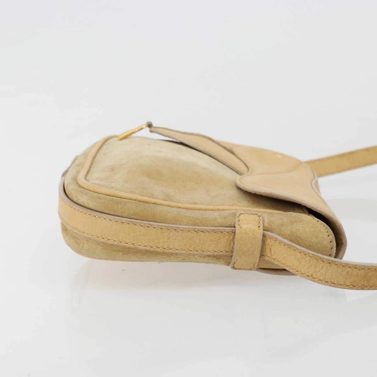 Gucci GUCCI Saddle Shoulder Bag Suede Beige Gold Authentic ep14557