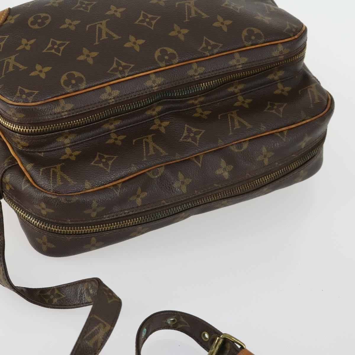 Louis Vuitton LOUIS VUITTON Monogram Nile Shoulder Bag M45244 LV Authentic 161875