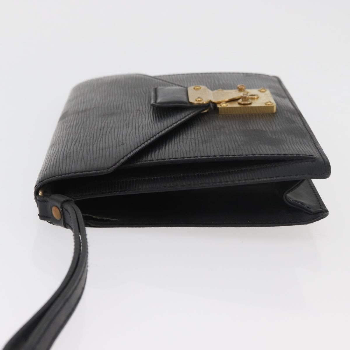 Louis Vuitton LOUIS VUITTON Epi Serie Dragonne Clutch Bag Black Noir M52612 LV Authentic bs35123