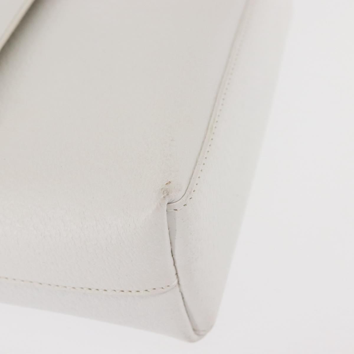 Gucci GUCCI Shoulder Bag Leather White Silver 001 1998 1767 Authentic BA5637