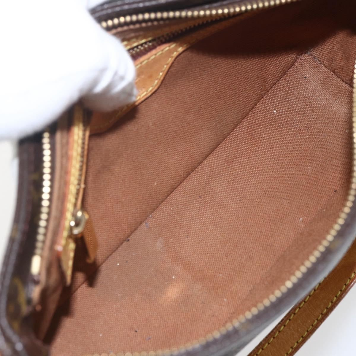 Louis Vuitton LOUIS VUITTON Monogram Trotteur Shoulder Bag M51240 LV Authentic 168686