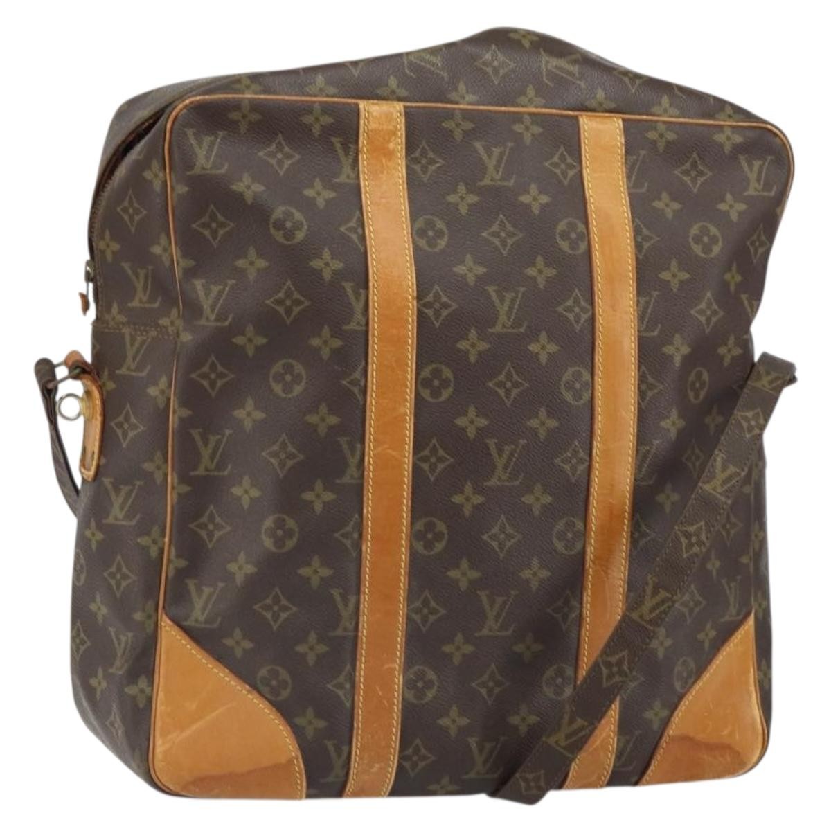 Louis Vuitton LOUIS VUITTON Monogram Grand Marceau Shoulder Bag M45222 LV Authentic bs32144
