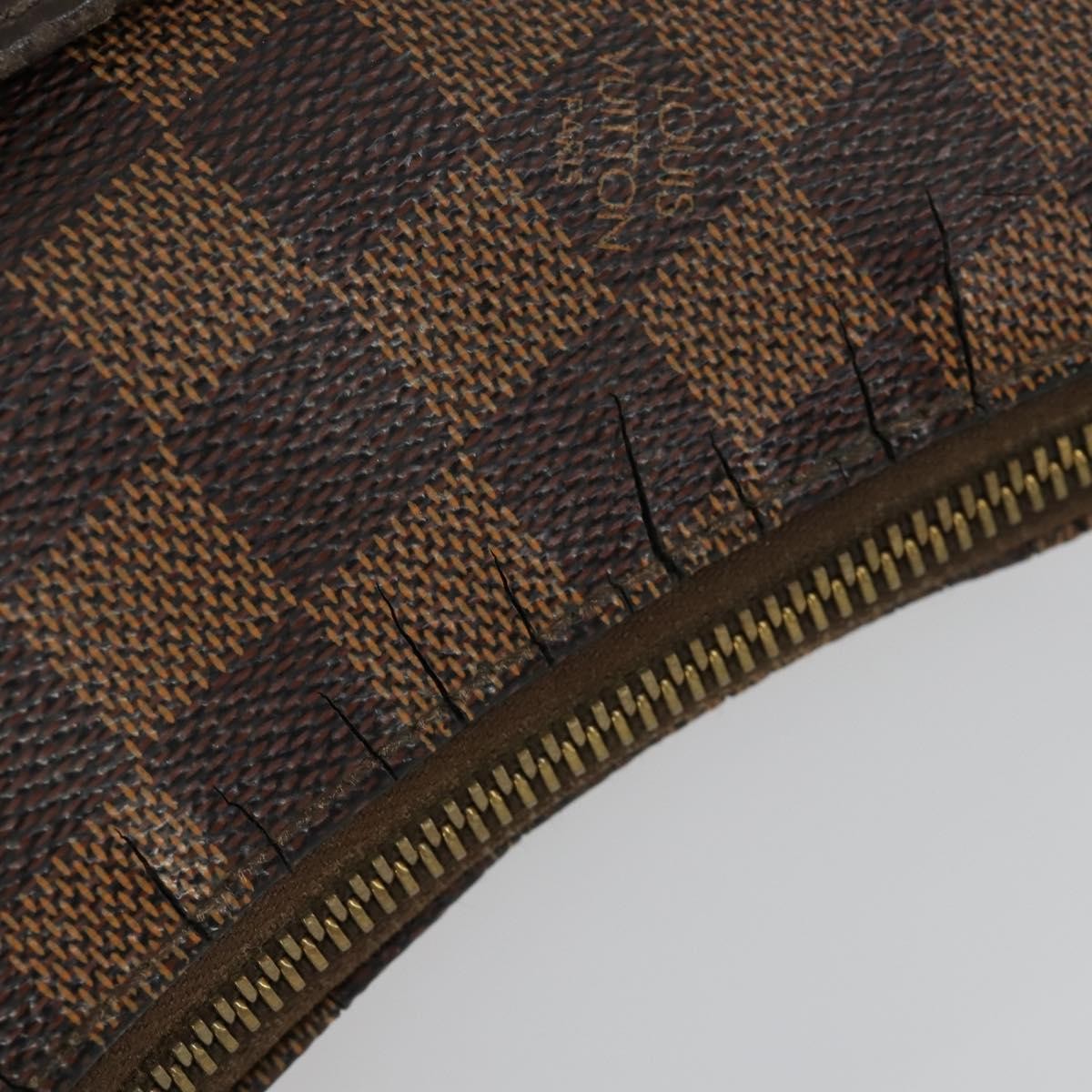 Louis Vuitton LOUIS VUITTON Damier Ebene Bloomsbury PM Shoulder Bag N42251 LV Authentic 169066