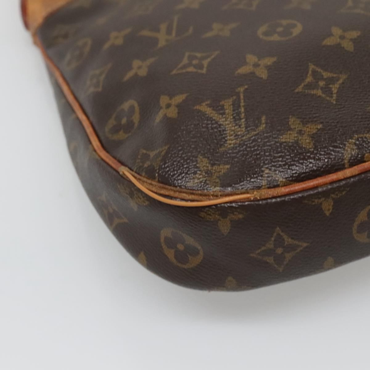 Louis Vuitton LOUIS VUITTON Monogram Odeon PM Shoulder Bag M56390 LV Authentic 142153