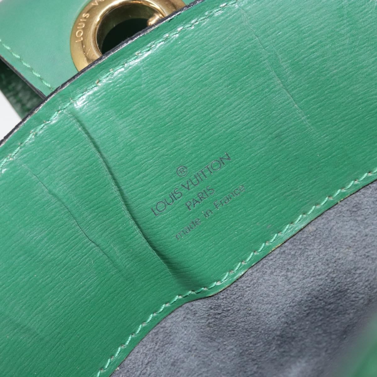 Louis Vuitton LOUIS VUITTON Epi Cluny Shoulder Bag Green M52254 LV Authentic 156348