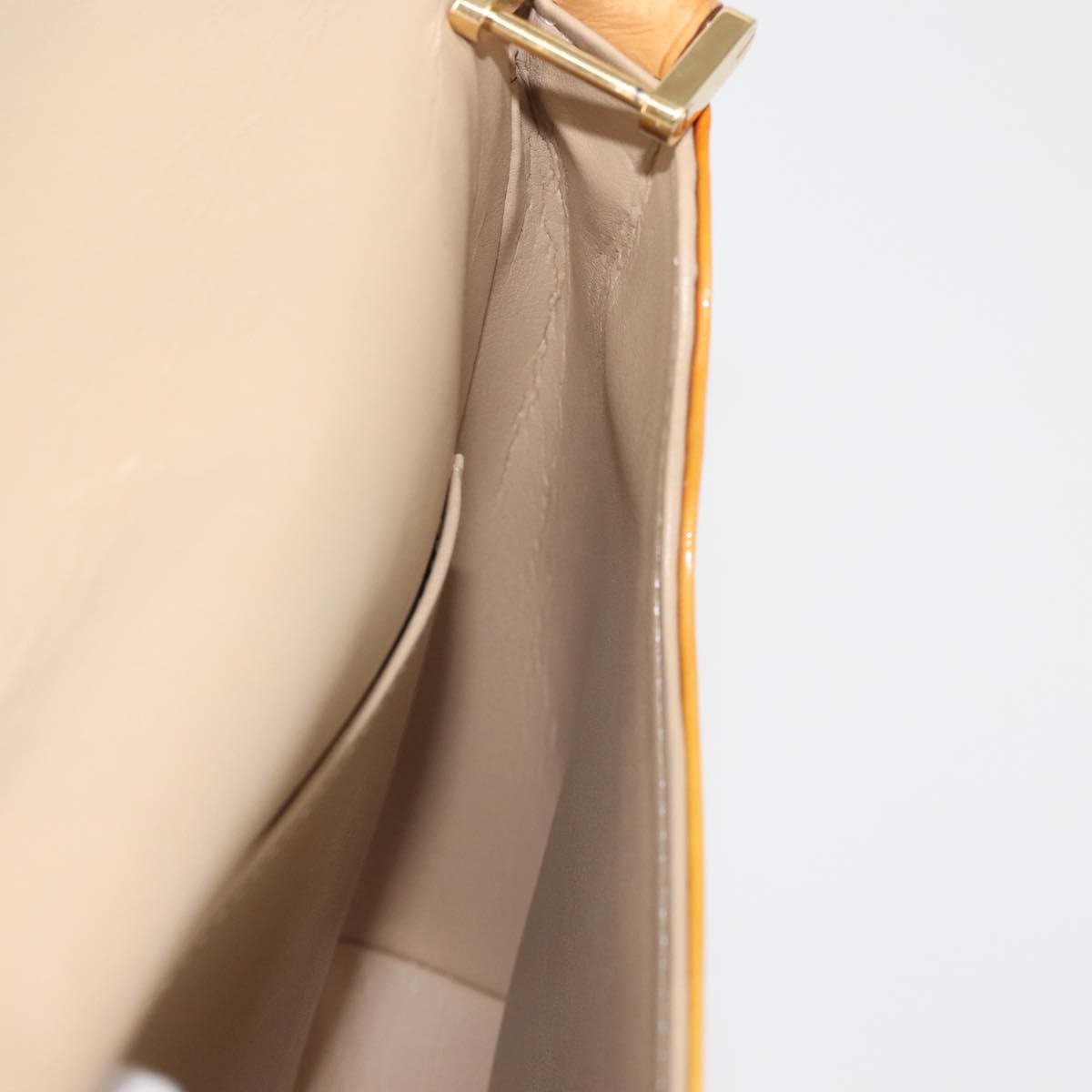 Louis Vuitton LOUIS VUITTON Monogram Vernis Thompson Street Bag Beige M91301 LV Authentic 128772