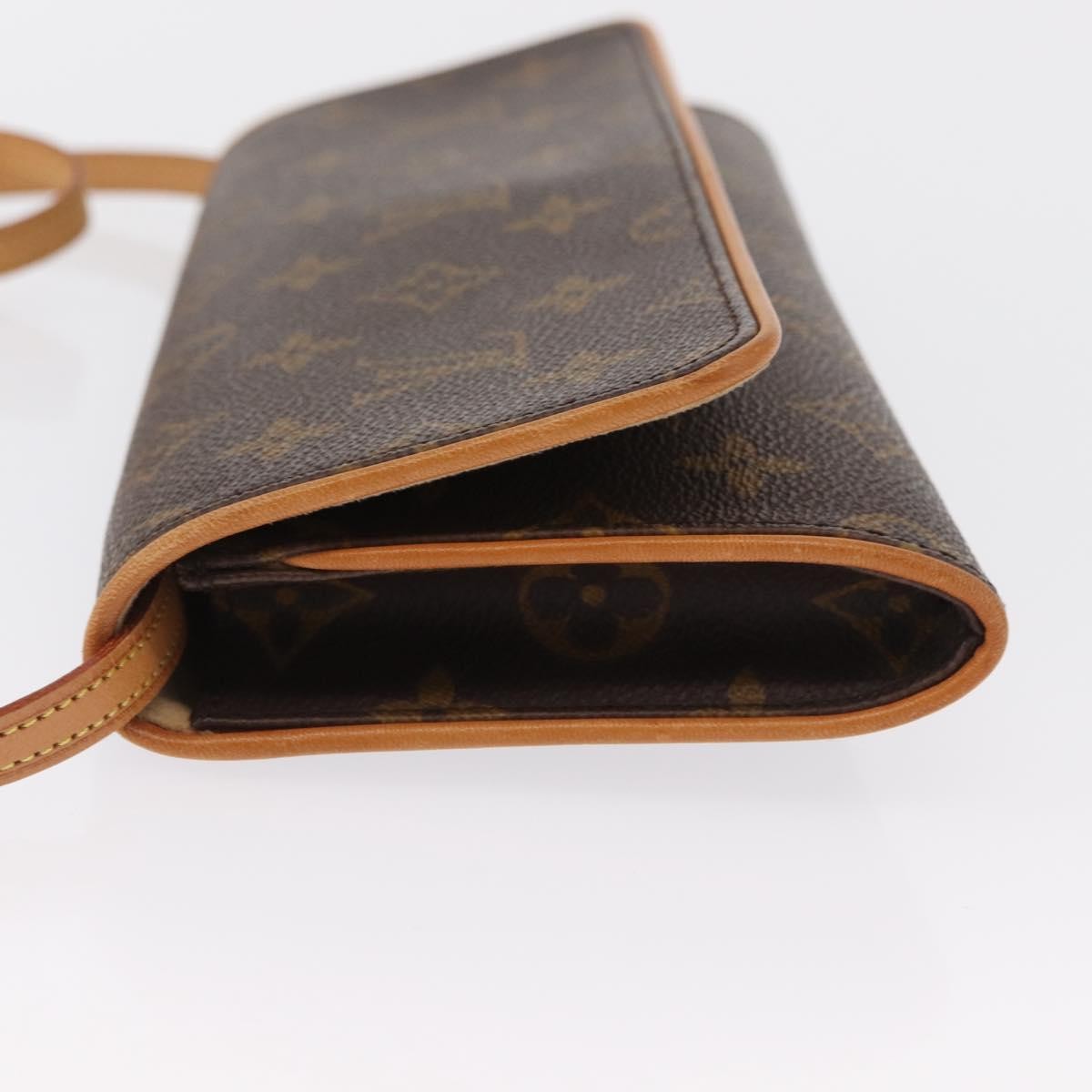 Louis Vuitton LOUIS VUITTON Monogram Pochette Twin GM Shoulder Bag M51852 LV Authentic ka1548