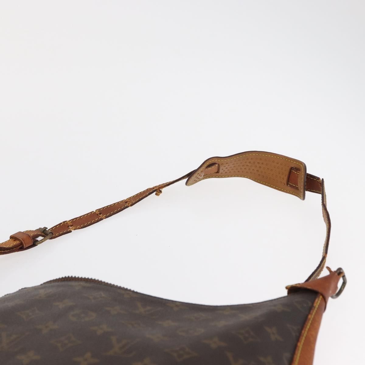 Louis Vuitton LOUIS VUITTON Monogram Boulogne 30 Shoulder Bag Vintage M51265 LV Authentic bs32473