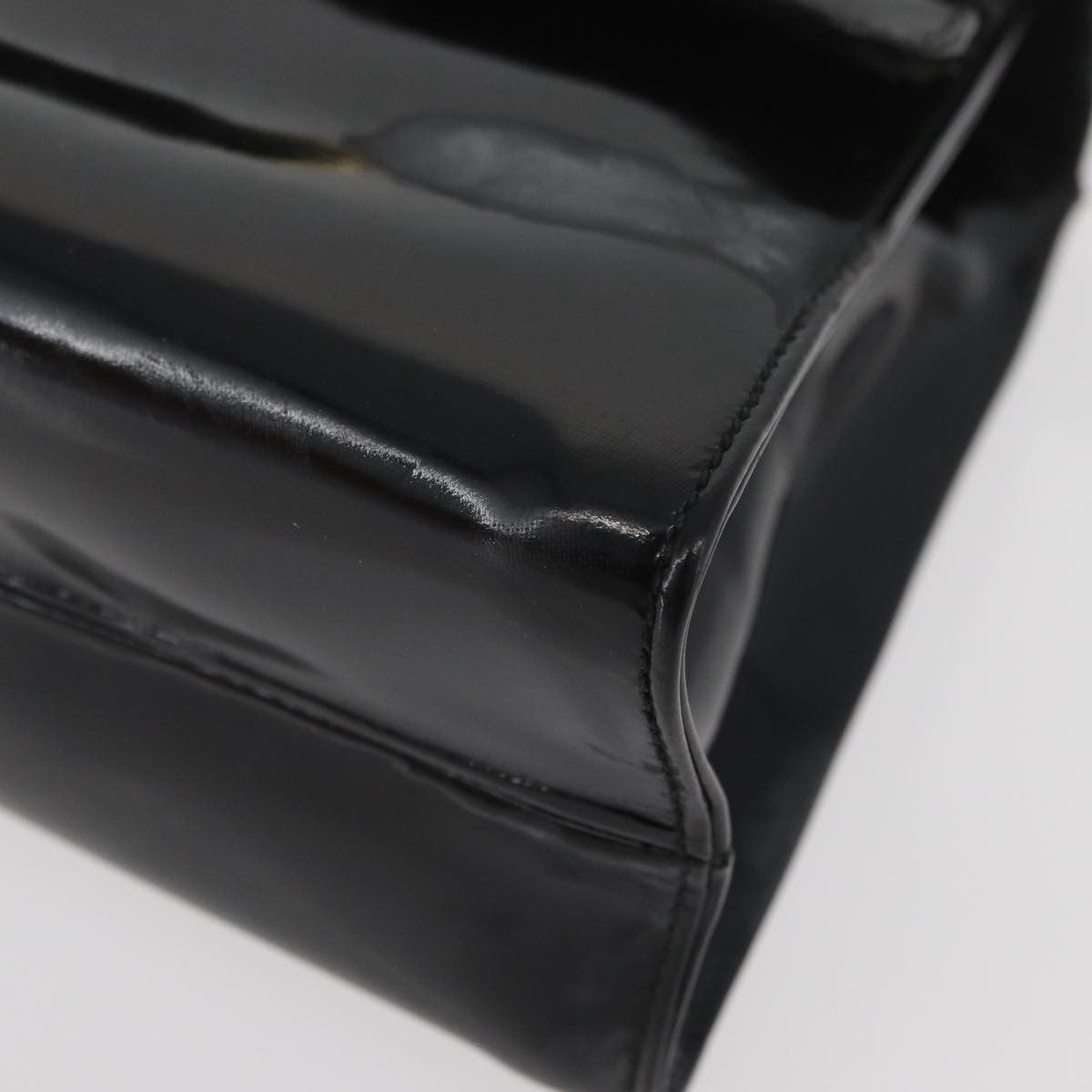 Salvatore Ferragamo Salvatore Ferragamo Vala Hand Bag Patent leather 2way Black Gold Authentic LNZ738