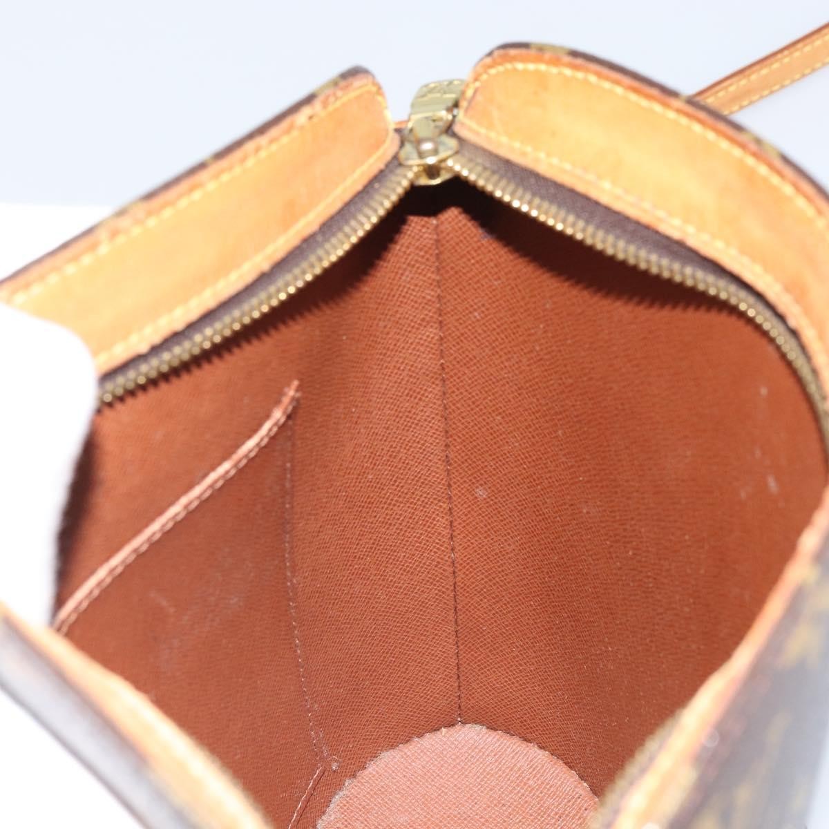 Louis Vuitton LOUIS VUITTON Monogram Drouot Shoulder Shoulder Bag M51290 LV Authentic 161944