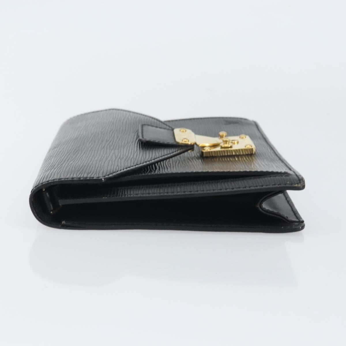 Louis Vuitton LOUIS VUITTON Epi Serie Dragonne Clutch Bag Black Noir M52612 LV Authentic BA9336