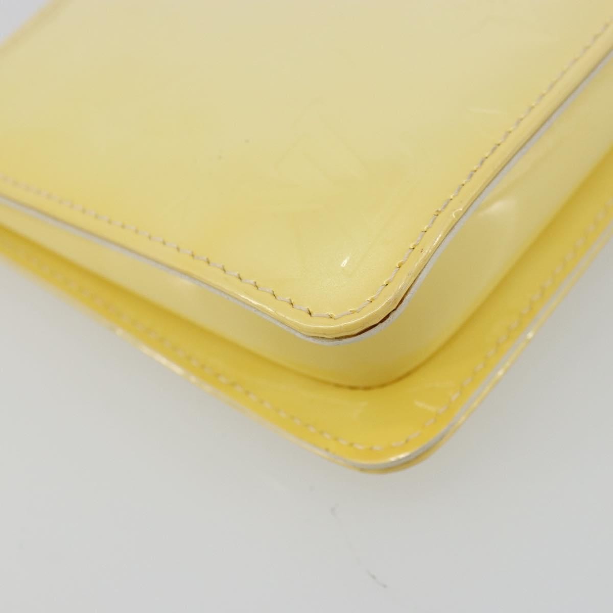 Louis Vuitton LOUIS VUITTON Monogram Vernis Lexington Pouch Beige M91010 LV Authentic mr2421 Bag
