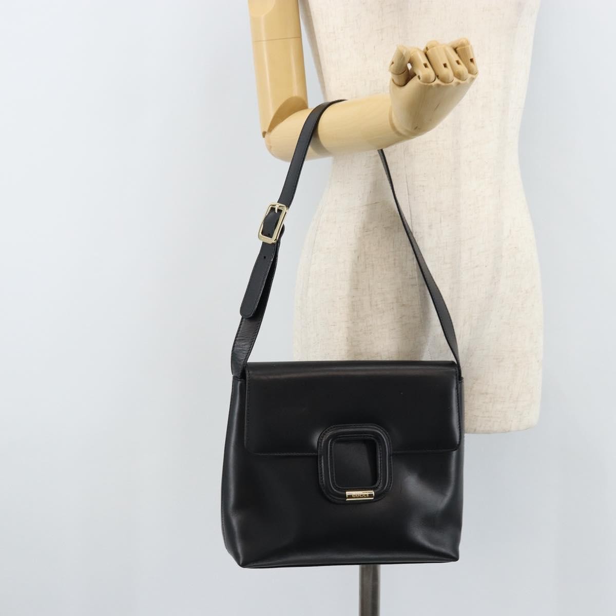 Gucci GUCCI Shoulder Bag Leather Black Gold 001 1998 1785 Authentic 173859