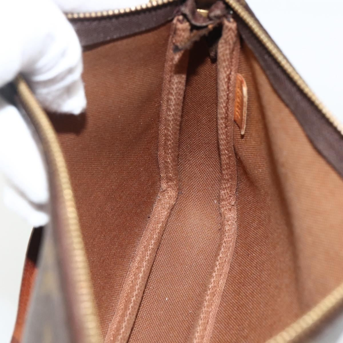 Louis Vuitton LOUIS VUITTON Monogram Pochette Accessoires Pouch M51980 LV Authentic bs33751 Bag