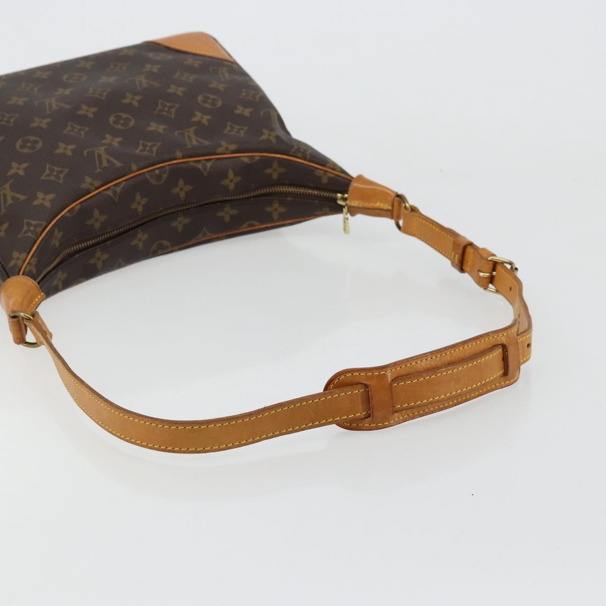 Louis Vuitton LOUIS VUITTON Monogram Boulogne 30 Shoulder Bag M51265 LV Authentic 178141