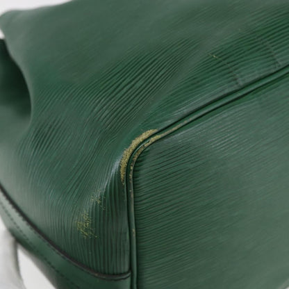Louis Vuitton LOUIS VUITTON Epi Petit Noe Shoulder Bag Green M44104 LV Authentic 144617