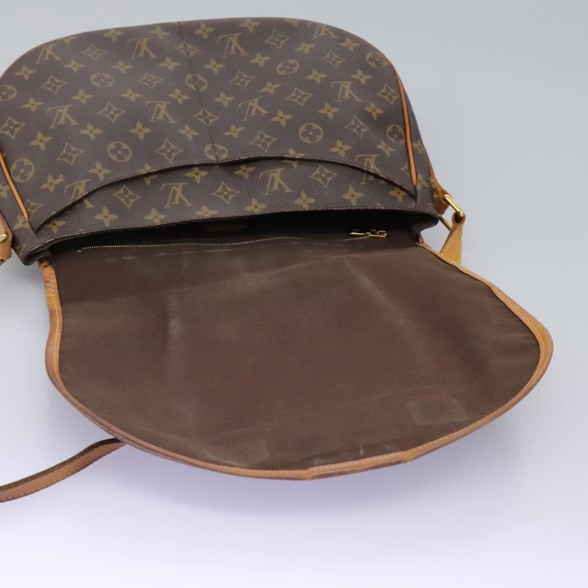 Louis Vuitton LOUIS VUITTON Monogram Menilmontant MM Shoulder Bag M40473 LV Authentic 119173