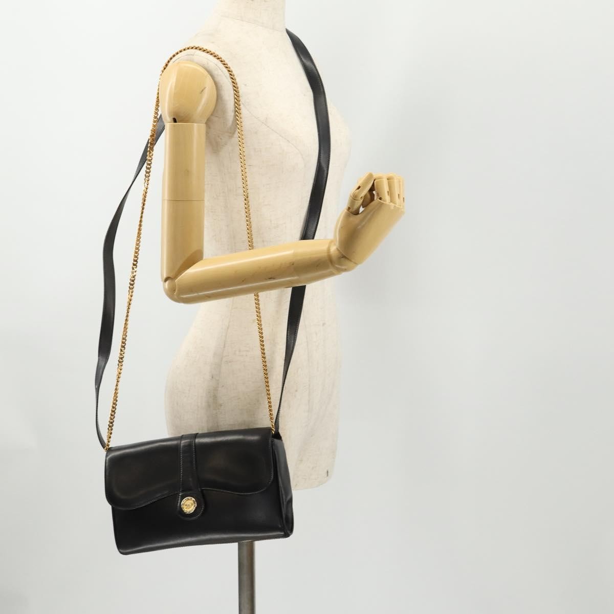 Celine CELINE Chain Shoulder Bag Leather Black Gold Authentic BAZ281