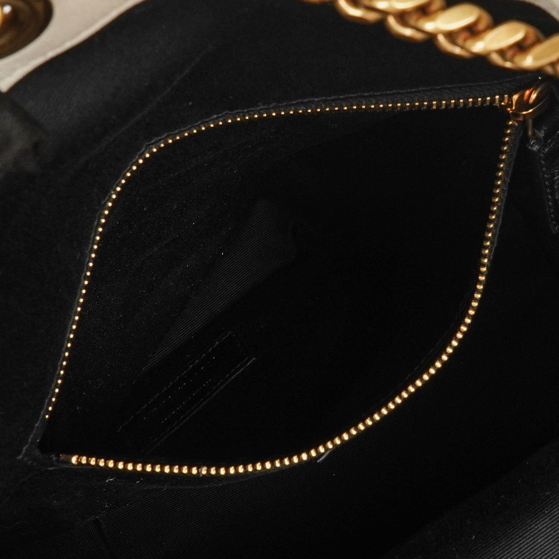Saint Laurent Joe Rucksack aus weißem Chevron-gestepptem Lammleder