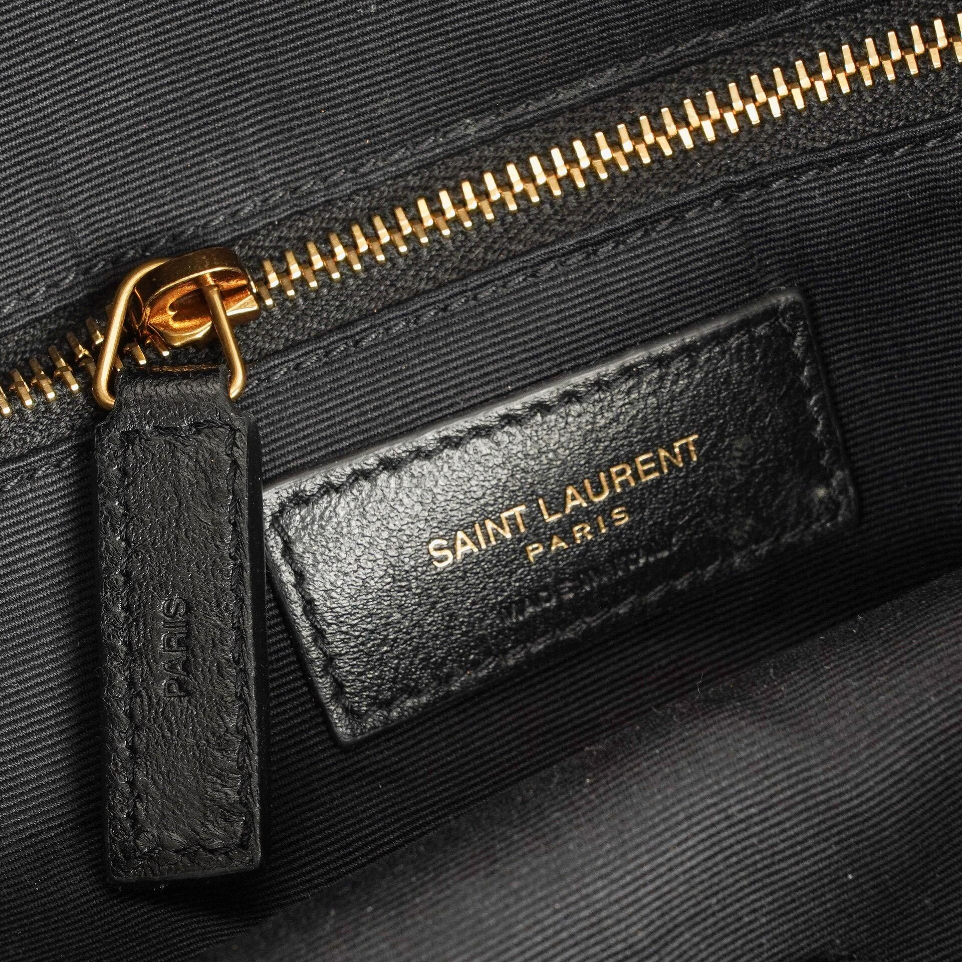 Saint Laurent Joe Rucksack aus weißem Chevron-gestepptem Lammleder