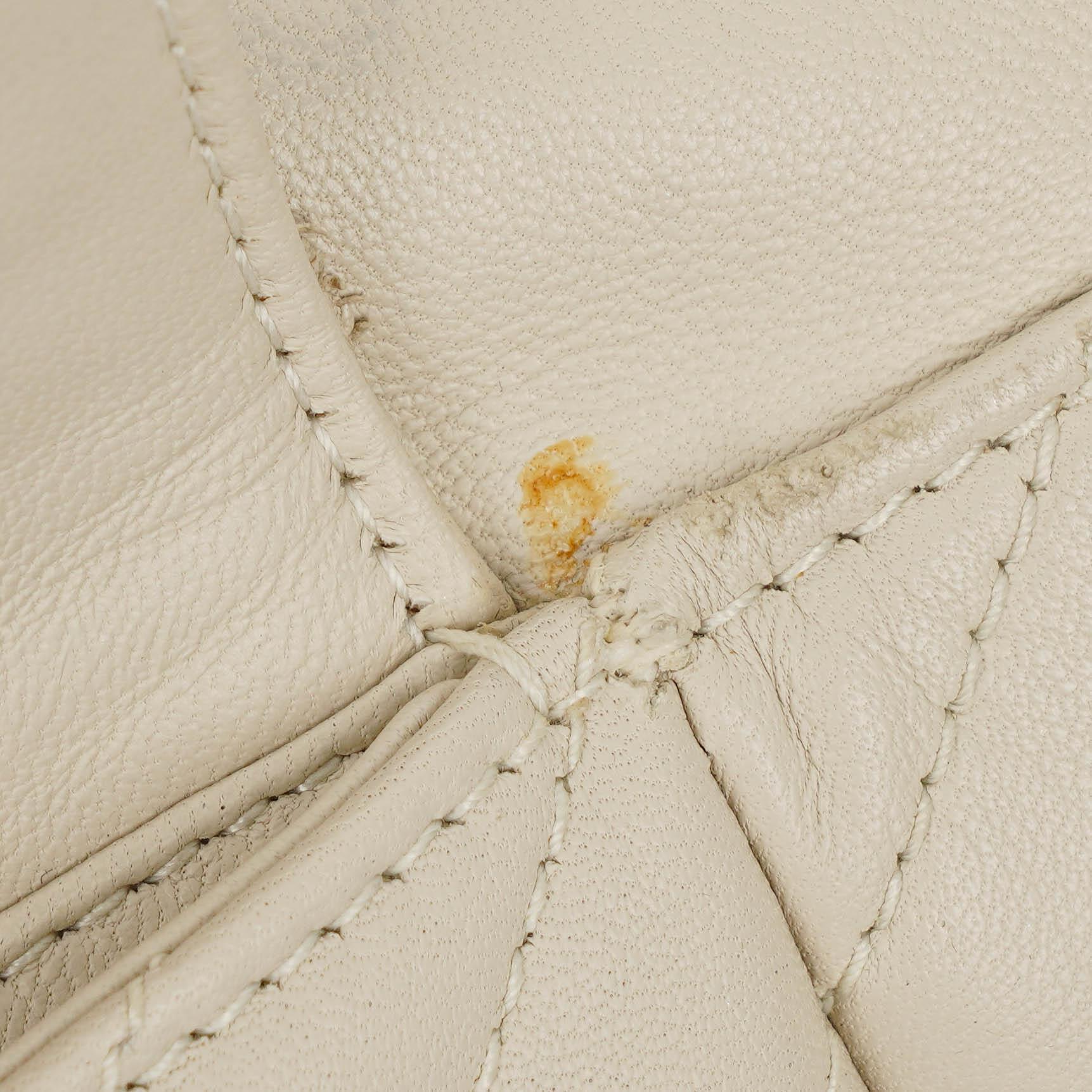 Saint Laurent Joe Rucksack aus weißem Chevron-gestepptem Lammleder