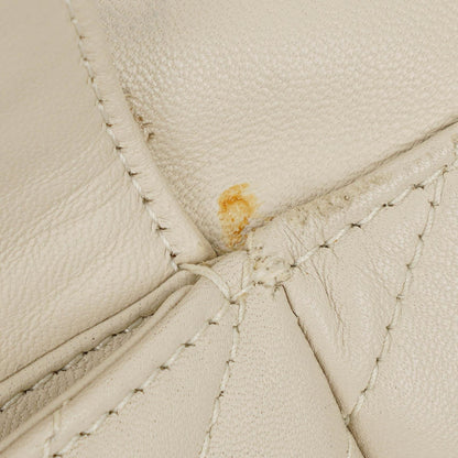 Saint Laurent Joe Rucksack aus weißem Chevron-gestepptem Lammleder