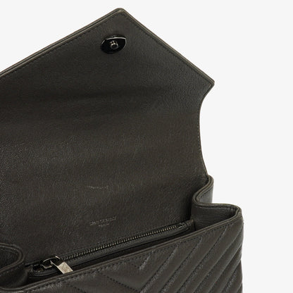 Saint Laurent College Umhängetasche Medium aus Chevron-Steppleder