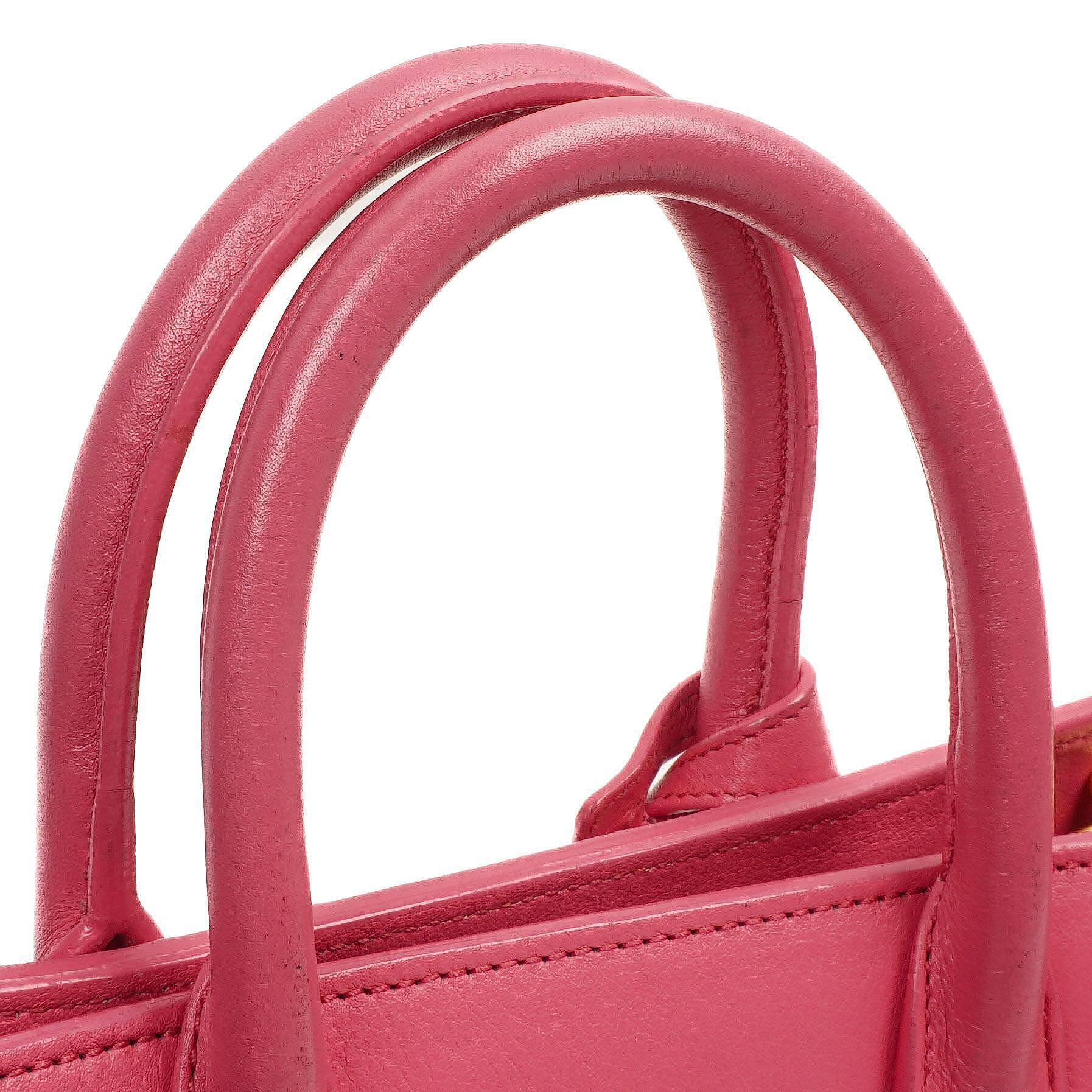 Saint Laurent Nano Sac De Jour Handtasche aus rosa Kalbsleder