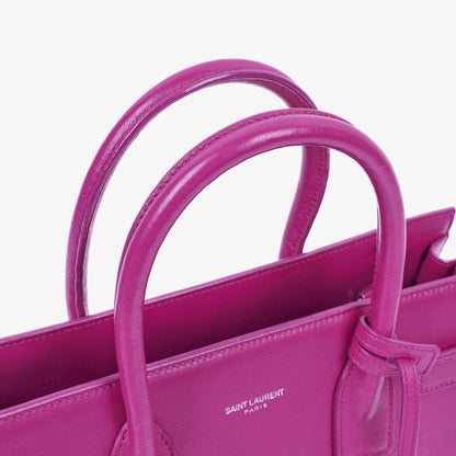 Saint Laurent Sac De Jour Baby aus Kalbsleder
