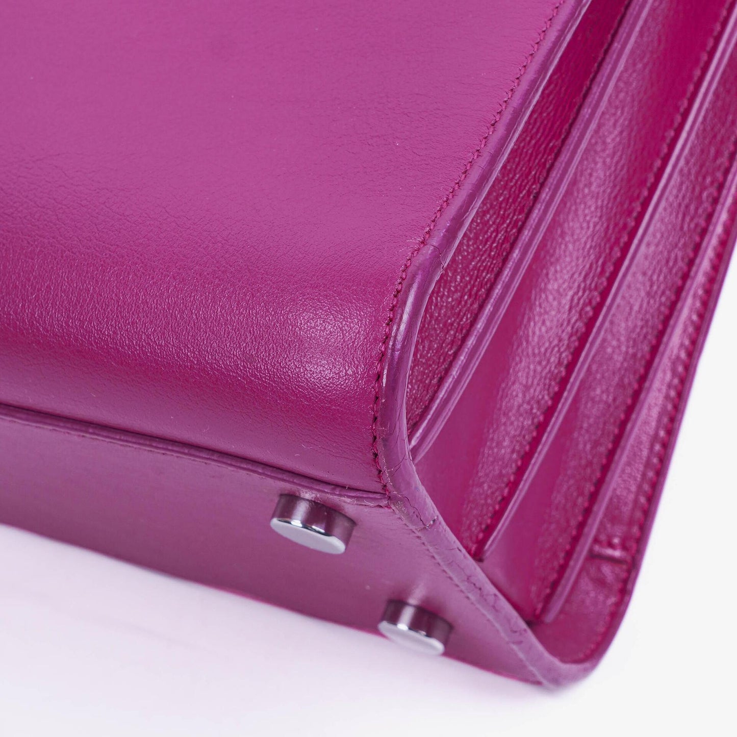 Saint Laurent Sac De Jour Baby aus Kalbsleder