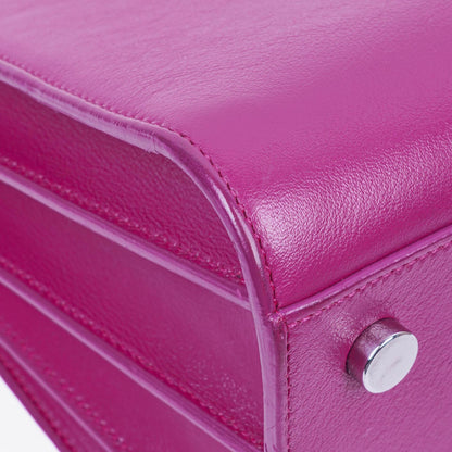 Saint Laurent Sac De Jour Baby aus Kalbsleder