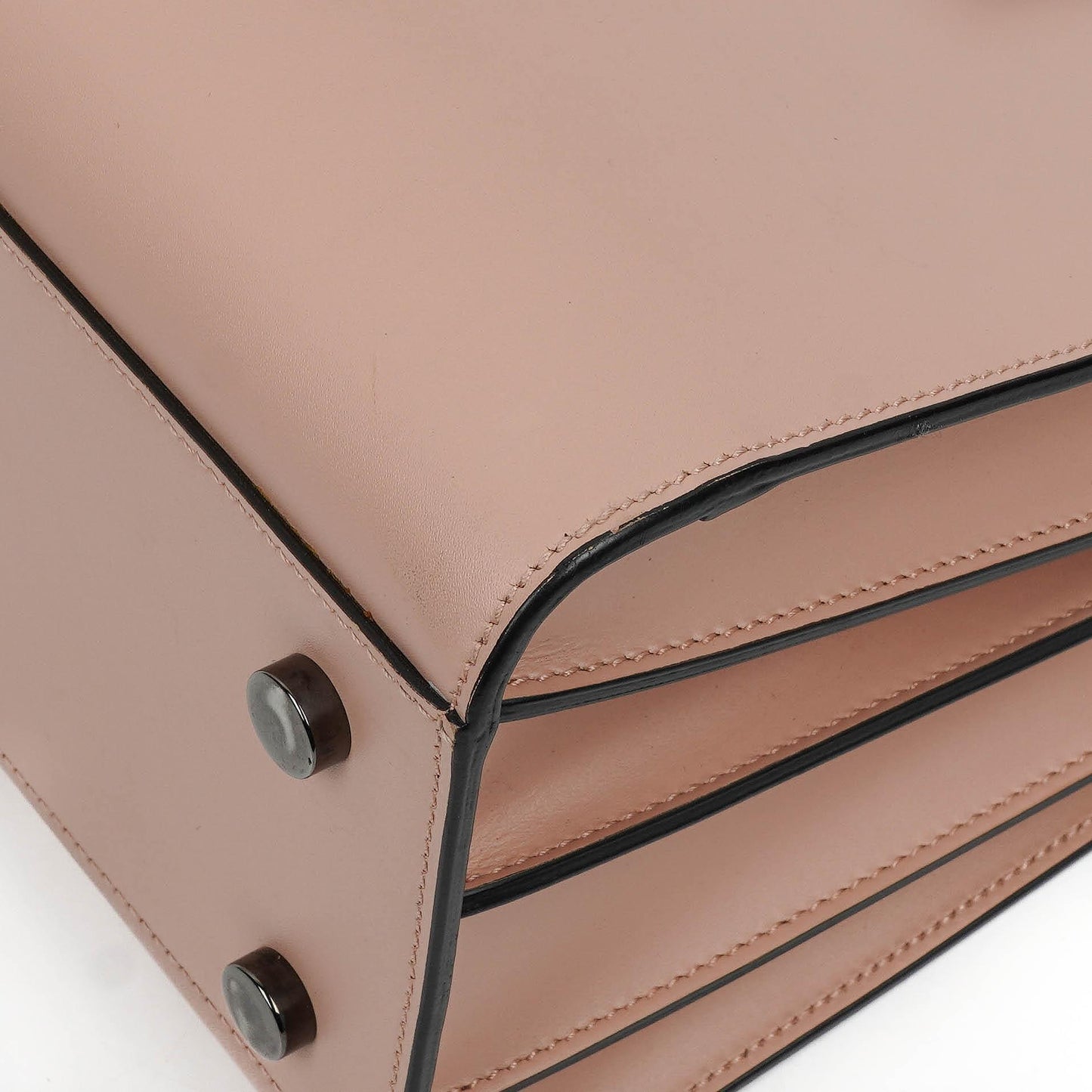 Saint Laurent Sac De Jour Baby aus Powder Pink Kalbsleder