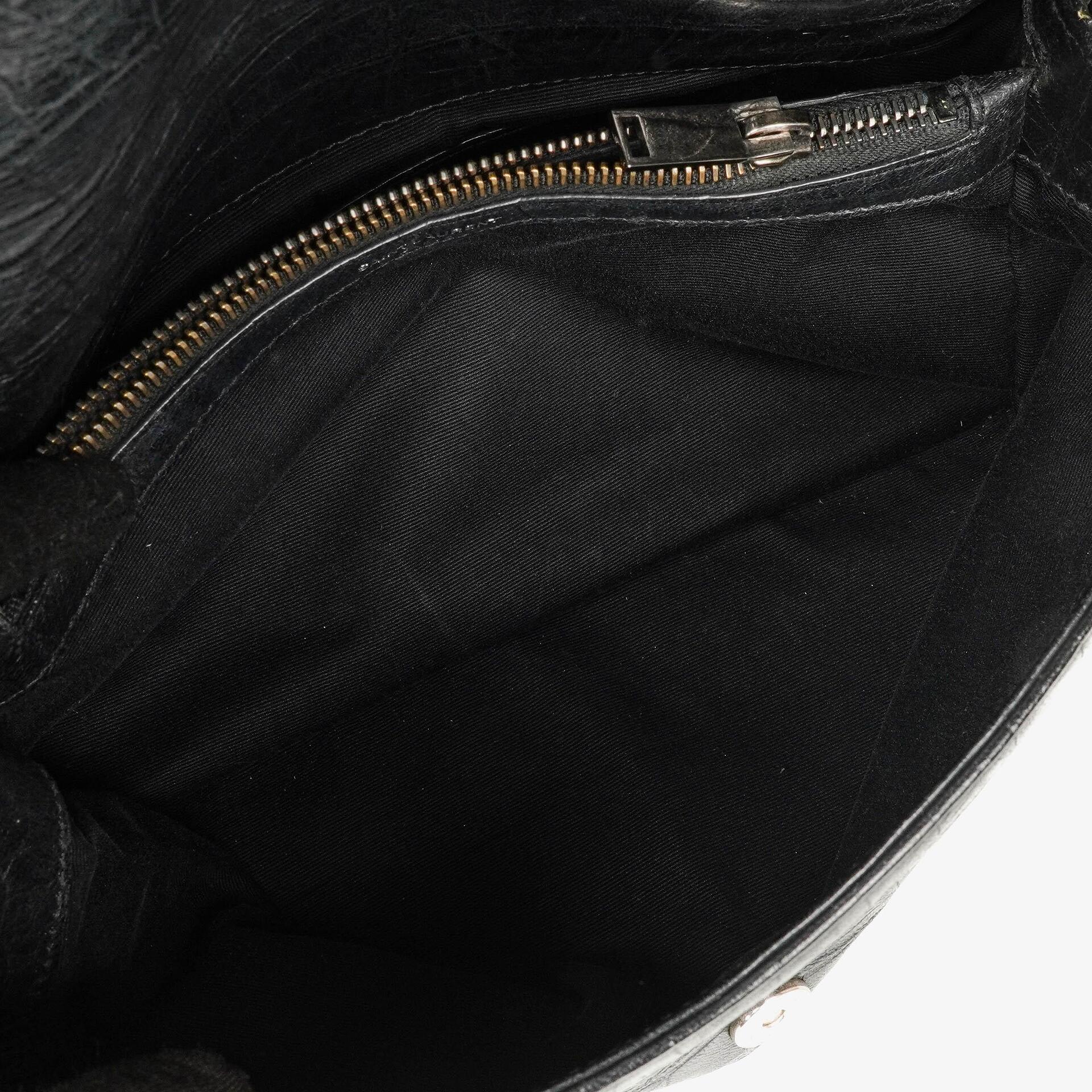 Saint Laurent West Hollywood Schultertasche in Grau aus krokodilgeprägtem Leder