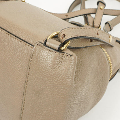 See by Chloé Olga Genarbter Leder Rucksack