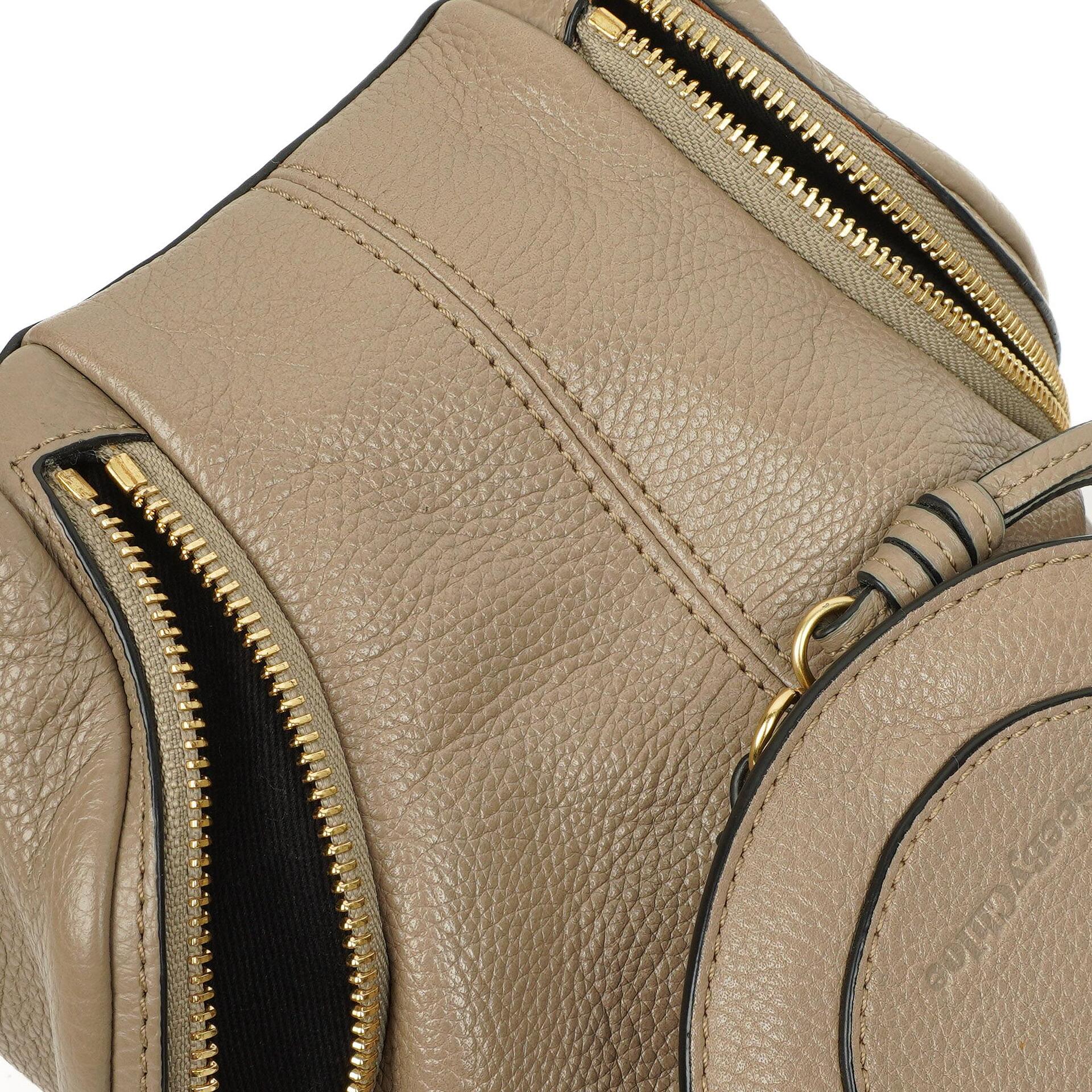 See by Chloé Olga Genarbter Leder Rucksack