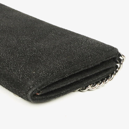 Stella McCartney Falabella Pochette Tasche aus schwarzem Shaggy Dear Kunstleder