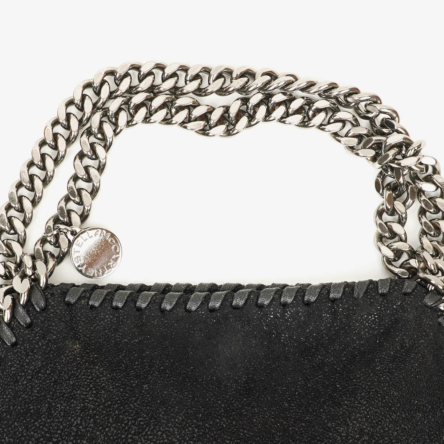 Stella McCartney Falabella Mini Tote Fold-Over Tasche aus schwarzem veganem Shaggy Deer