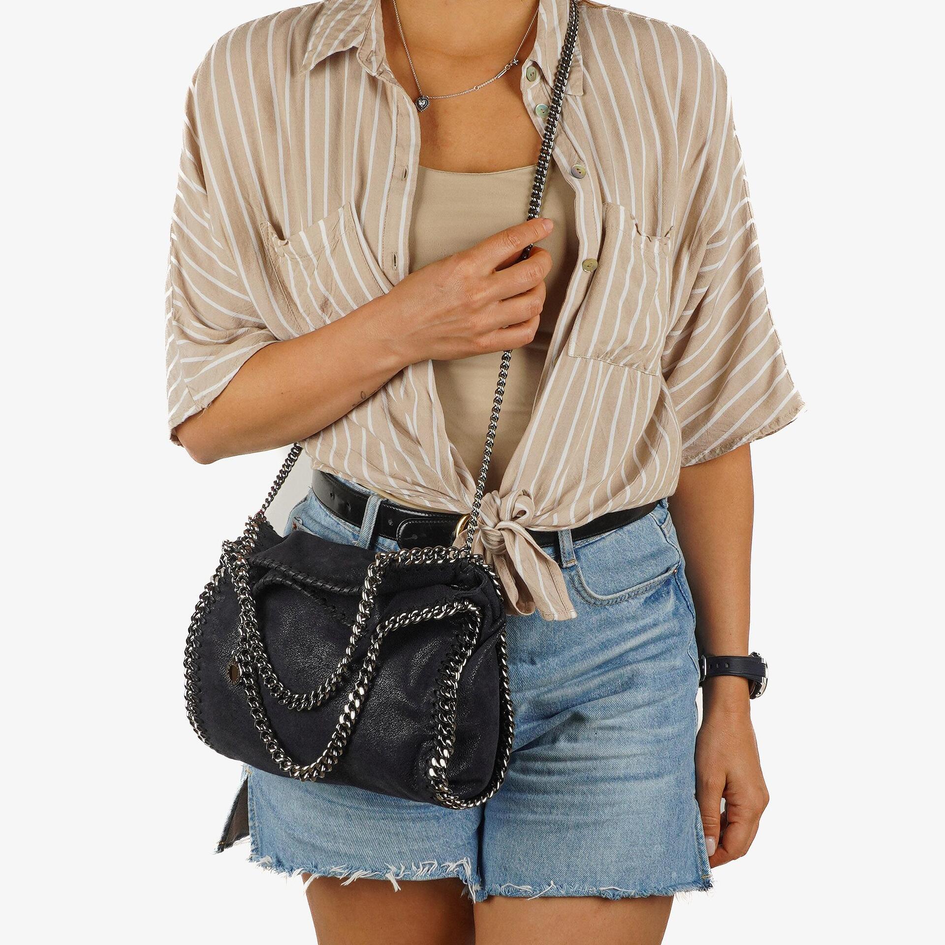 Stella McCartney Falabella Mini Tote Dunkelmarine Vegan Shaggy Deer Klapptasche