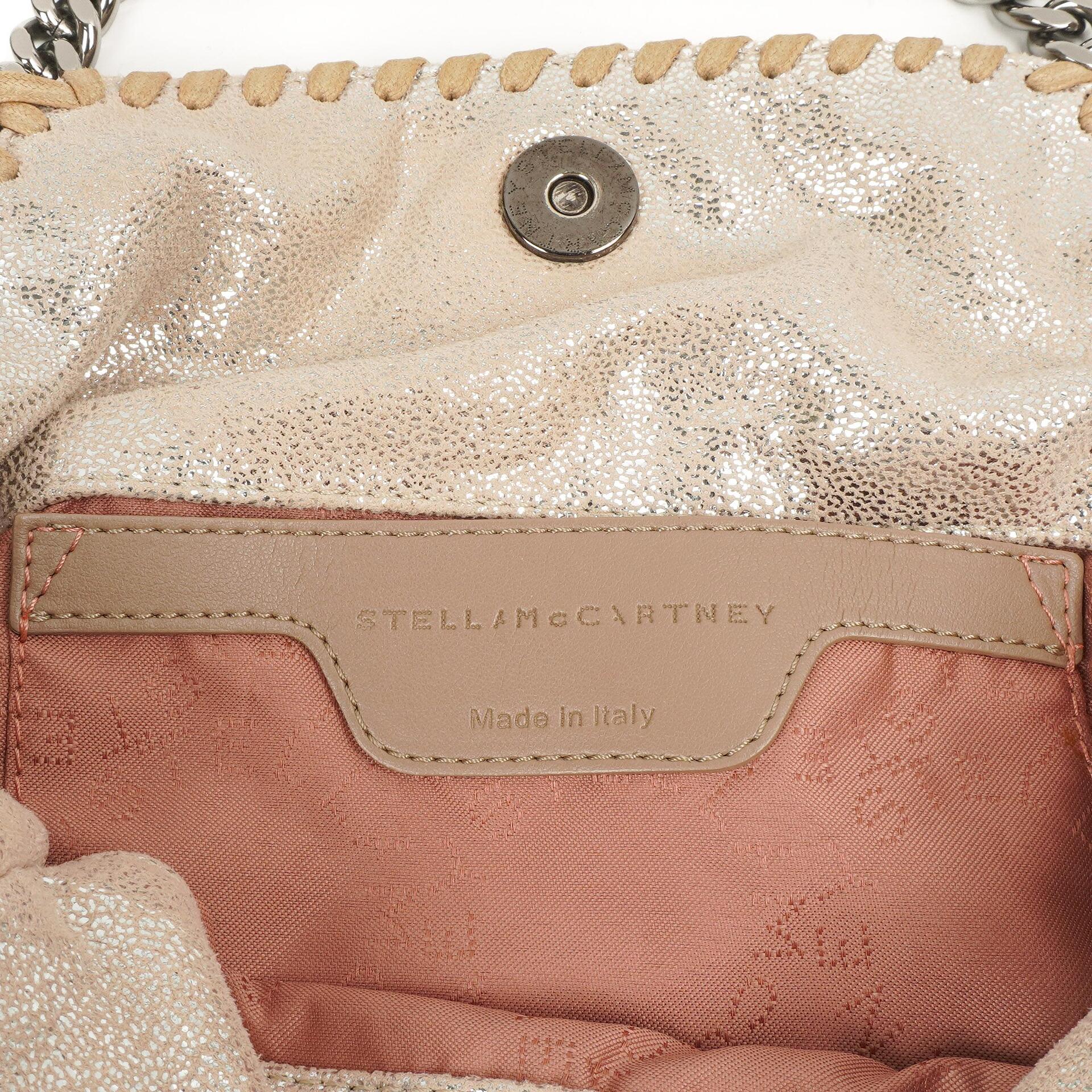 Stella McCartney Falabella Mini Tote Gold Glänzend Vegan Shaggy Deer Klappentasche