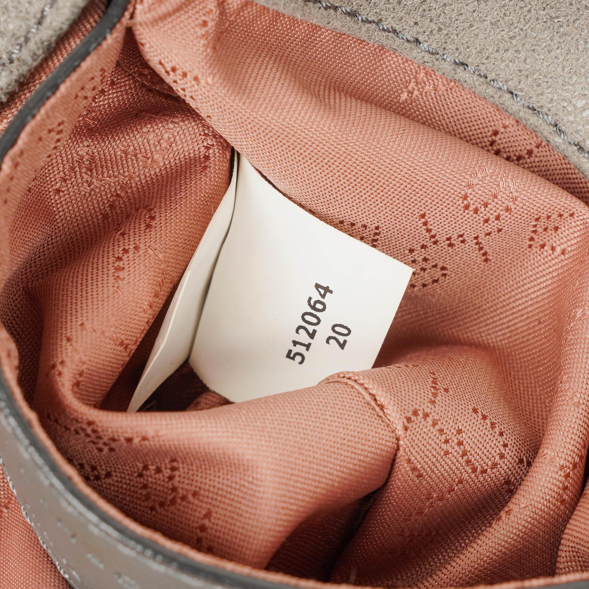 Stella McCartney Falabella Mini Tote Fold-Over Bag aus veganem Shaggy Deer in Stahlgrau