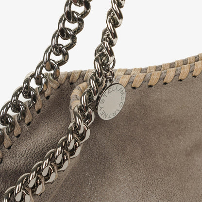 Stella McCartney Falabella Mini Tote Fold-Over Bag aus veganem Shaggy Deer in Stahlgrau