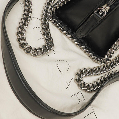 Stella McCartney Mini Falabella Box Handtasche mit Tragegriff aus schwarzem Eco Alter Nappa